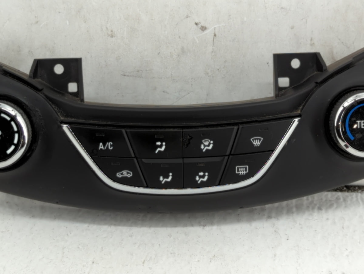 20162018 Chevrolet Cruze Climate Control Module Temperature AC/Heater