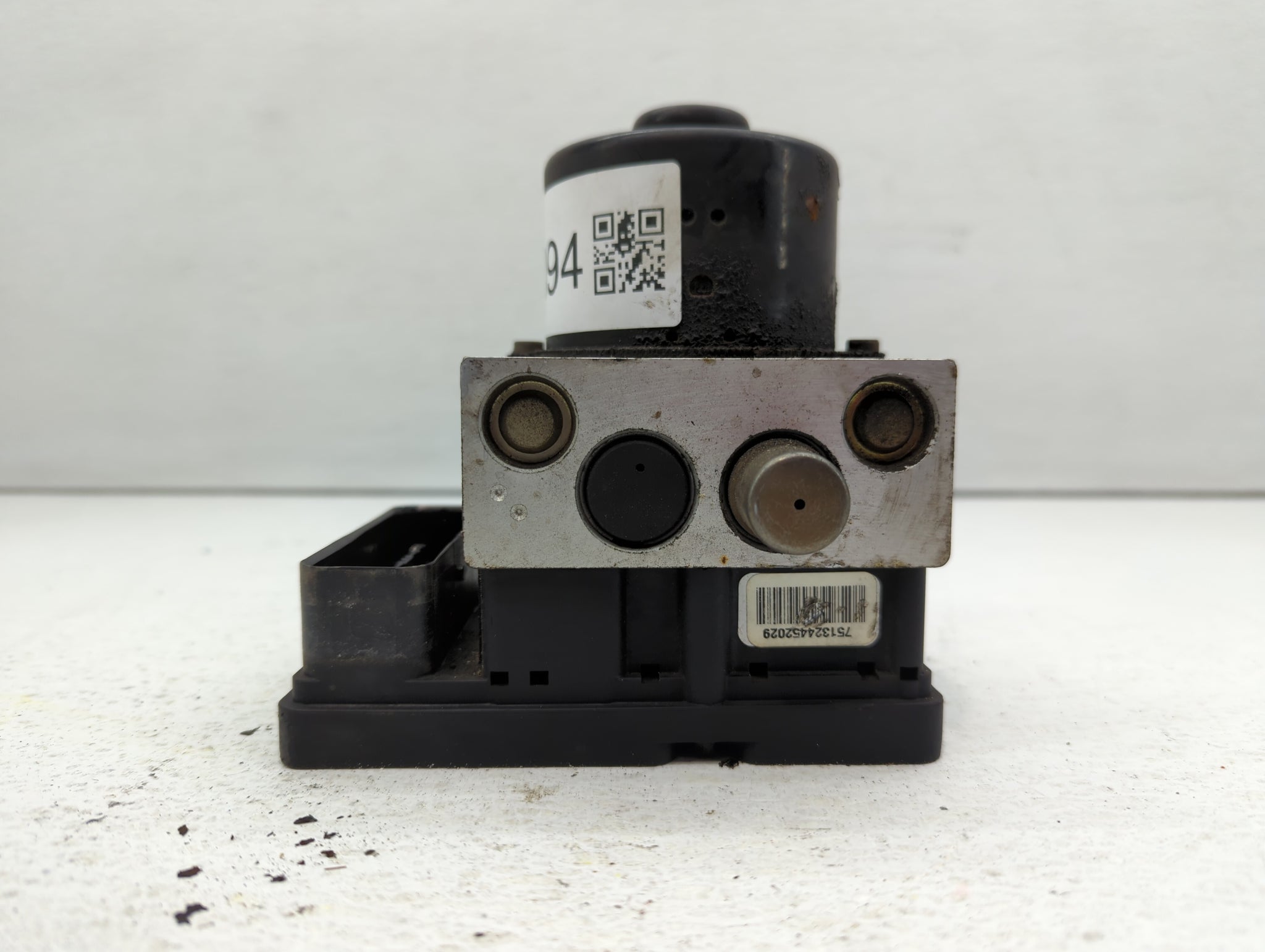 2003 Ford Expedition ABS Pump Control Module Replacement P/N2L142C346