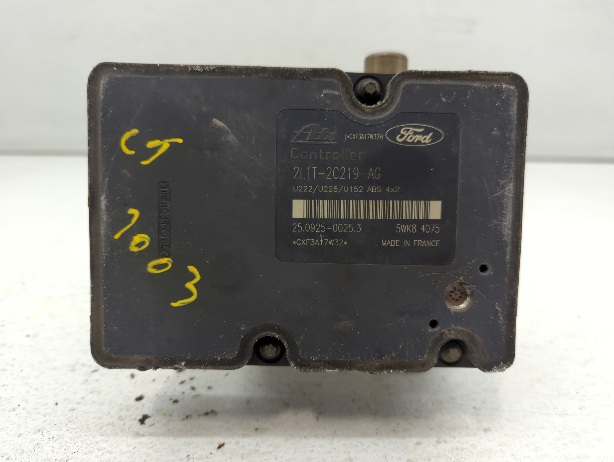 2003 Ford Expedition ABS Pump Control Module Replacement P/N2L142C346